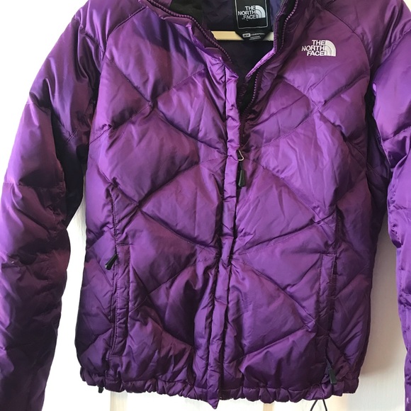 Practically new North Face puffer! - Picture 5 of 5